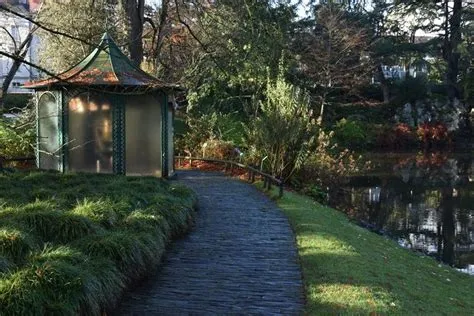 Der Jardin des Plantes: Ein botanischer Schatz und Tierparadies im Herzen von Xanten!