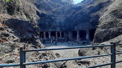 Elephanta Caves: Mystische Felsenkunst auf einer einsamen Insel!